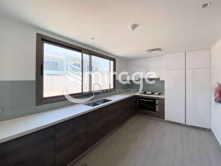 3 Bedroom 4197.9 Sq.Ft. Duplex for Sale in Yas Acres, Yas Island, Abu Dhabi