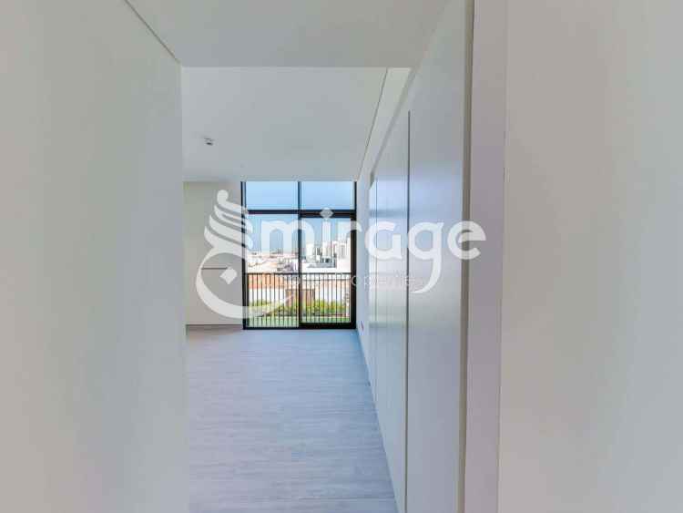 3 Bedroom 2677 Sq.Ft. Townhouse for Sale in Al Jubail Island, Abu Dhabi