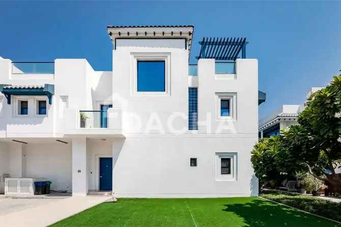 4 Bed Townhouse For Sale in Palma Residences