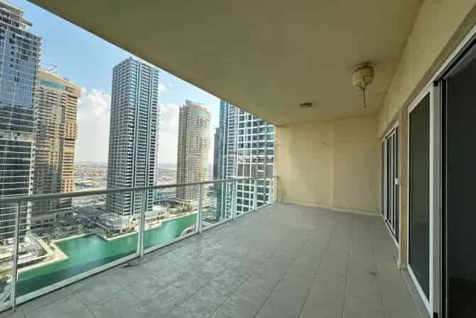 2 Bed Apartment To Rent in Lake View