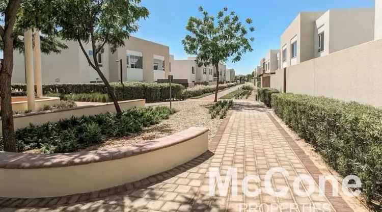 2 Bedroom 1809 Sq.Ft. Townhouse for Rent in Dubai South, Dubai