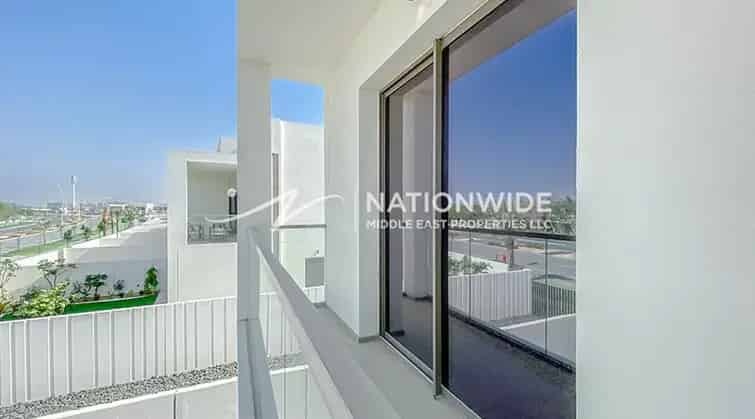 3 Bedroom 3391 Sq.Ft. Townhouse for Sale in Yas Acres, Yas Island, Abu Dhabi