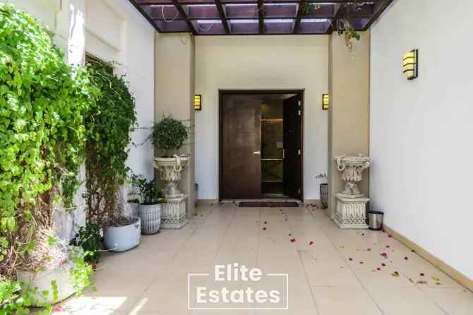 5 Bed Villa To Rent in Rahat