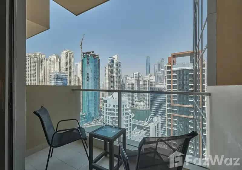 Rent Studio Apartment in Dubai Marina with City Views and Amenities