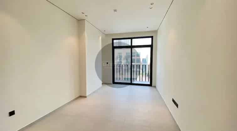 3 Bedroom Apartment for Rent in Jumeirah Village Circle with Community Amenities
