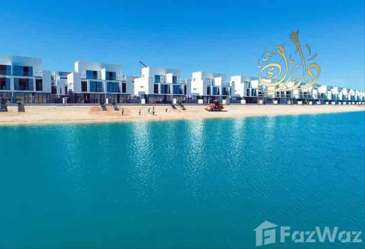 Buy Villa at Blue Bay with 4 Bedrooms in Umm al-Qaywayn