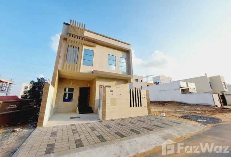 Buy Villa in Al Yasmeen with 5 Bedrooms and Modern Features