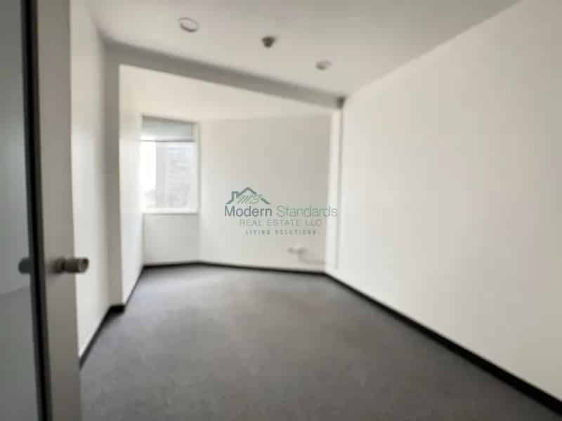 Fully Fitted Office Sheikh Zayed Road View