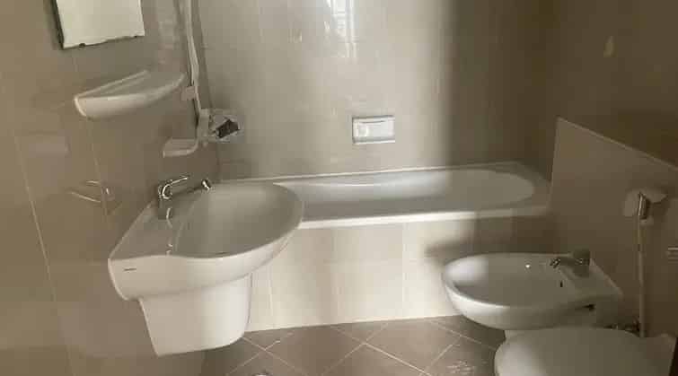 Rent 2 Bedroom Apartment with Lake Views in Jumeirah Lake Towers Dubai