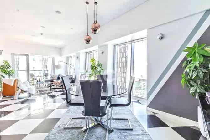 4 Bed Penthouse To Rent in Cayan Tower