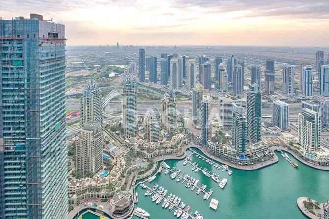4 Bed Penthouse To Rent in Cayan Tower