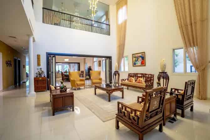 6 Bed Villa For Sale in Wildflower