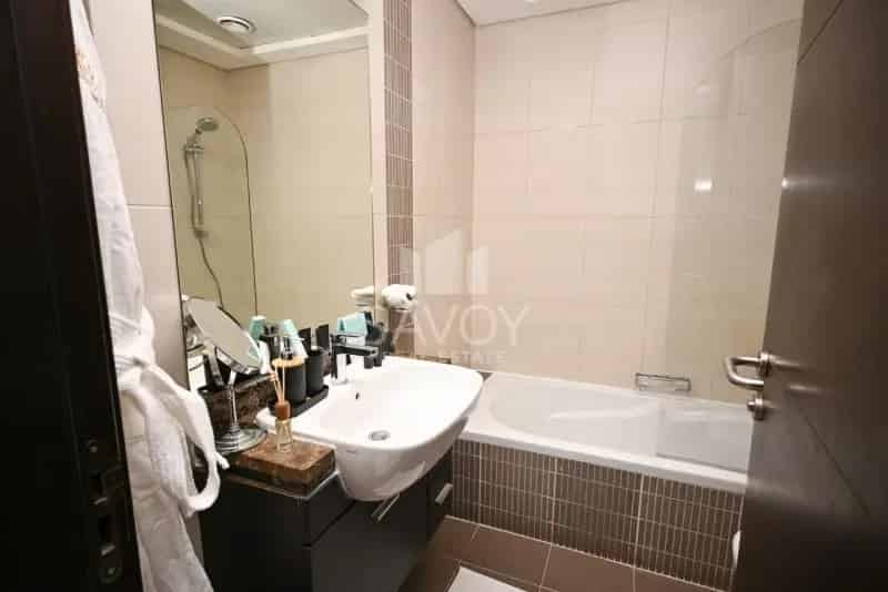 Buy 1 Bedroom Apartment in Shams Abu Dhabi with Sea View and Premium Features