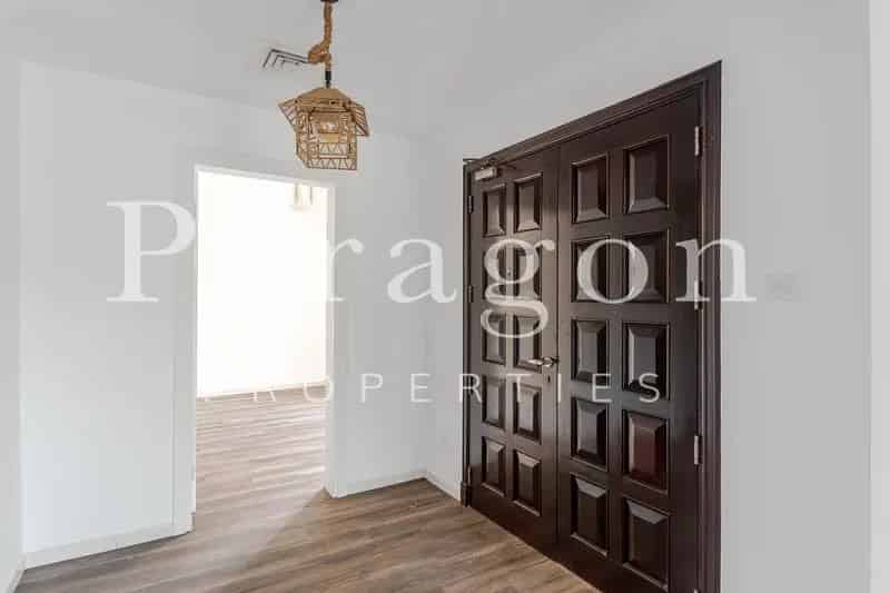 Full Lake view Vacant Rare Layout