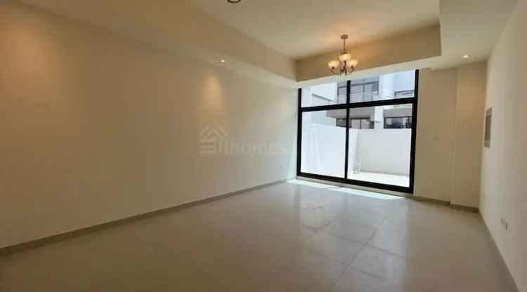 3 Bedroom 2775 Sq.Ft. Townhouse for Rent in District 11, Mohammed Bin Rashid City, Dubai