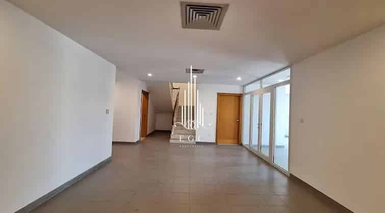 Rent 7 Bedroom Villa in Al Karamah Abu Dhabi with Modern Amenities