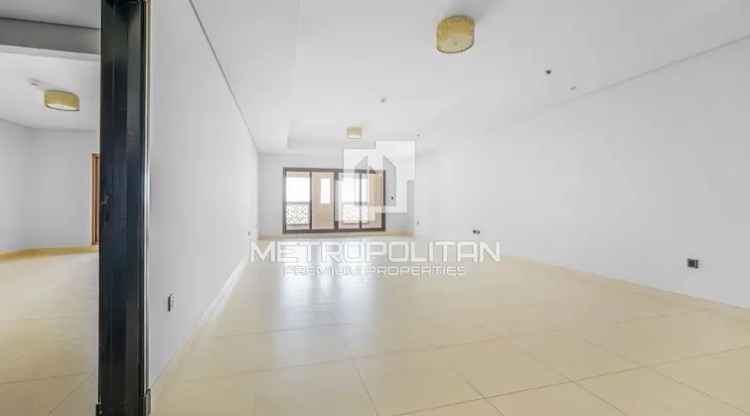 3 Bedroom 2411 Sq.Ft. Apartment for Sale in Palm Jumeirah, Dubai