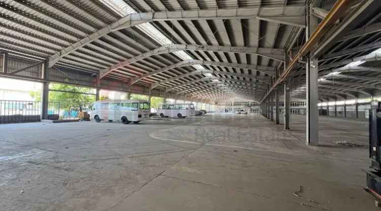 50000 Sq.Ft. Warehouse  for Rent in Al Sajaa, Sharjah