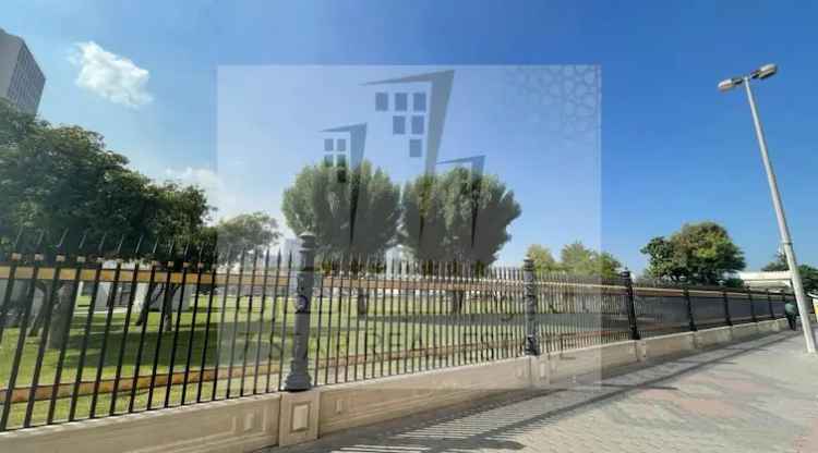 3 Bedroom 2000 Sq.Ft. Apartment for Sale in Al Majaz 2, Al Majaz, Sharjah