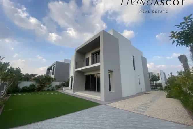 5 Bed Villa For Sale in Sidra 1