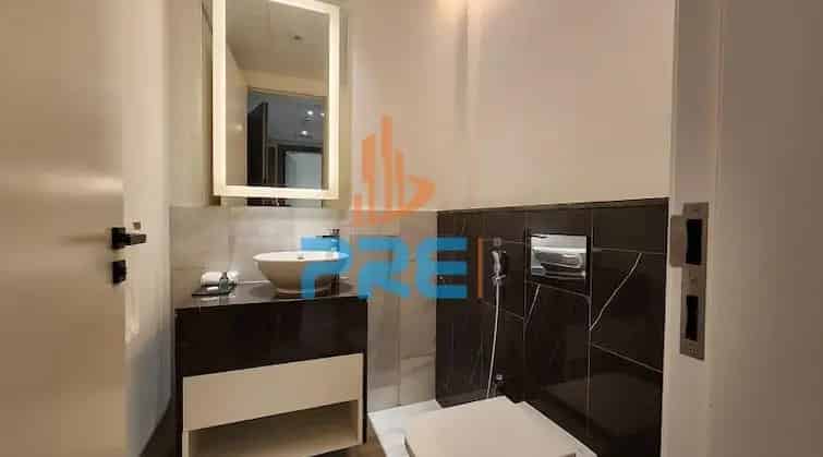 Buy 2 Bedroom Apartment for Sale in The Pointe Palm Jumeirah Dubai