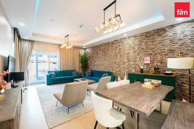 4 Bed Townhouse For Sale in Arabella 3