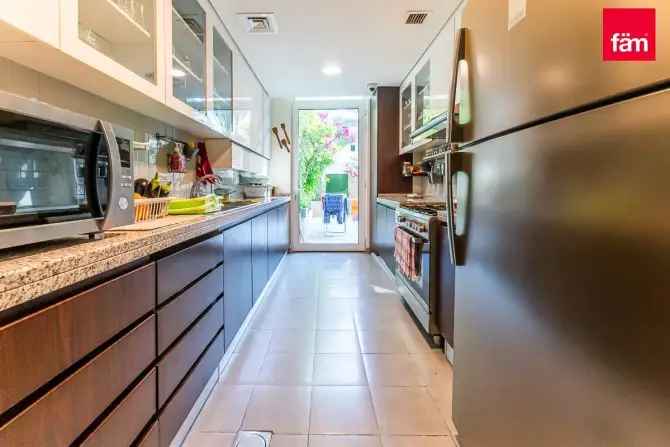 3 Bed Townhouse For Sale in Arabella 2