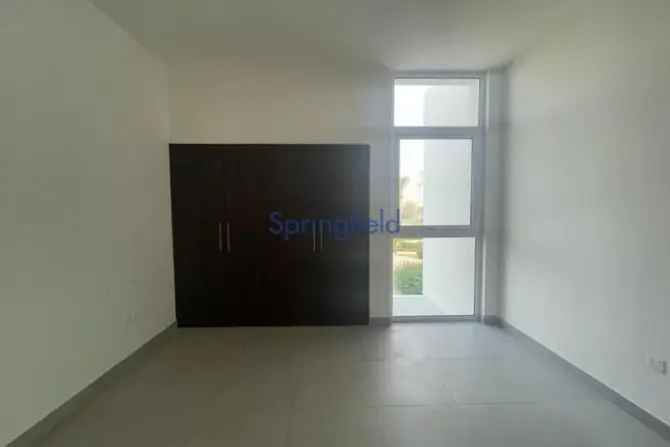 3 Bed Townhouse To Rent in Arabella 1