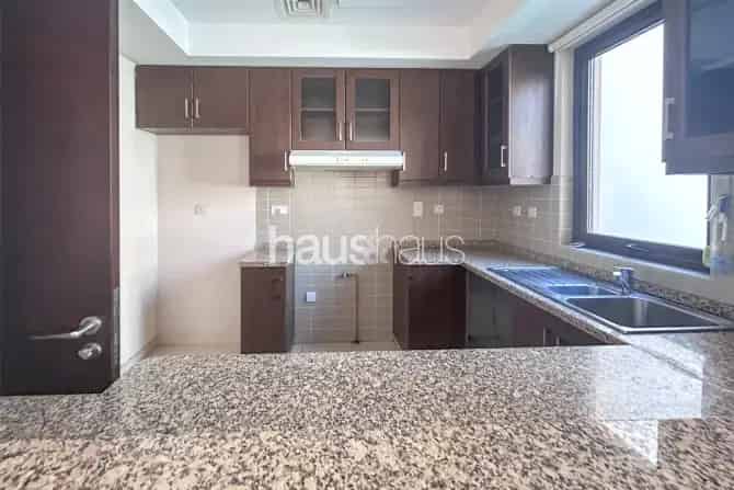 3 Bed Townhouse To Rent in Mira 1