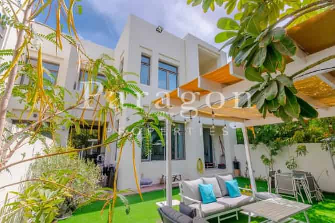 3 Bed Townhouse For Sale in Mira Oasis 1