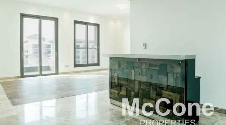 3 Bedroom 2819 Sq.Ft. Apartment for Sale in The Crescent, Palm Jumeirah, Dubai