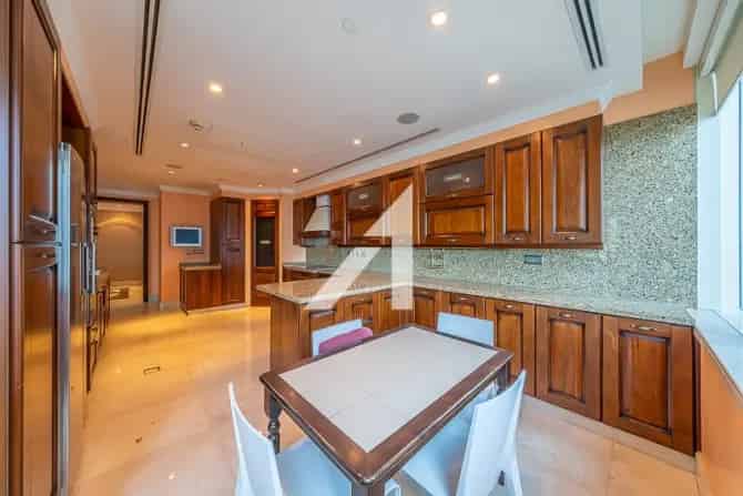 4 Bed Penthouse To Rent in Le Reve