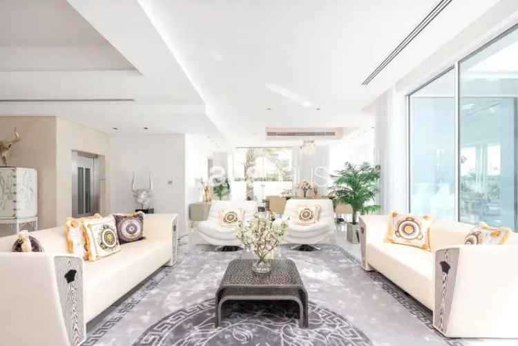 6 Bedroom Villa To Rent
