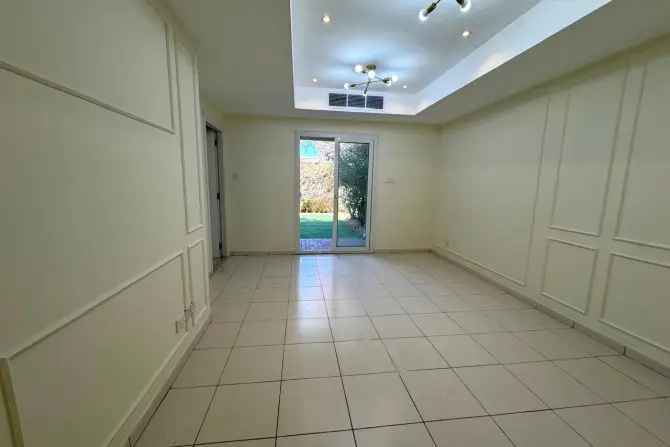 2 Bed Villa For Sale in Springs 8