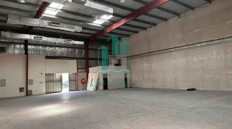 8000 Sq.Ft. Warehouse  for Rent in Al Quoz Industrial Area, Al Quoz, Dubai