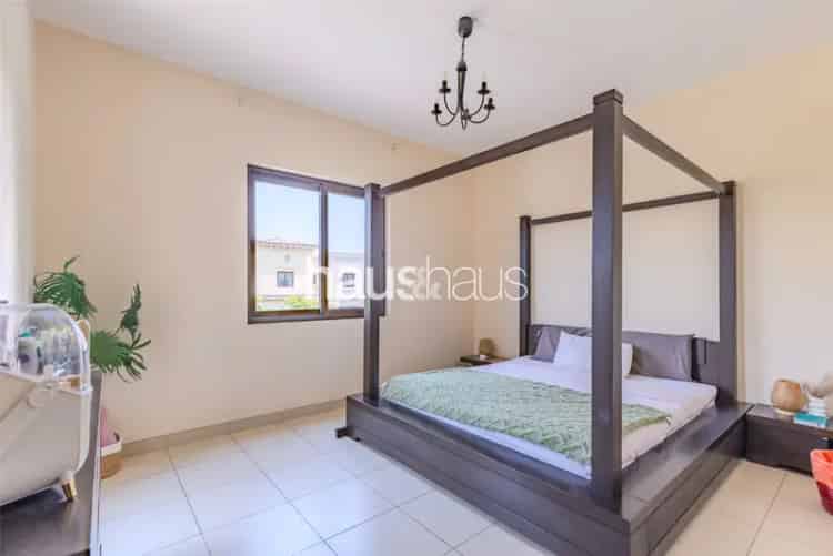 4 Bedroom Villa For Sale
