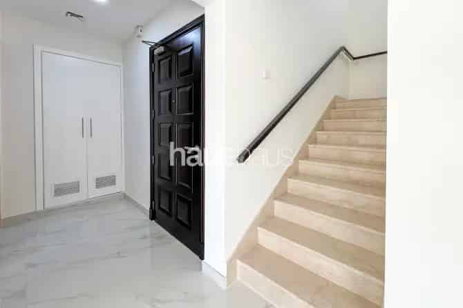 3 Bed Villa To Rent in Springs 10