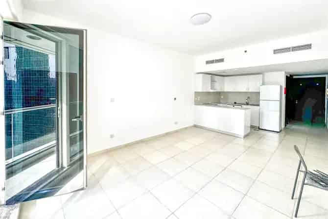 Studio Apartment To Rent in Dubai Arch Tower
