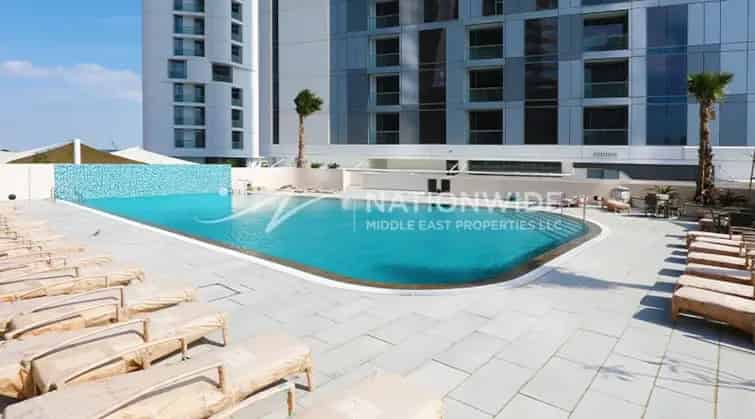 Buy Apartment in Meera Shams Abu Dhabi with Sea View and Amenities