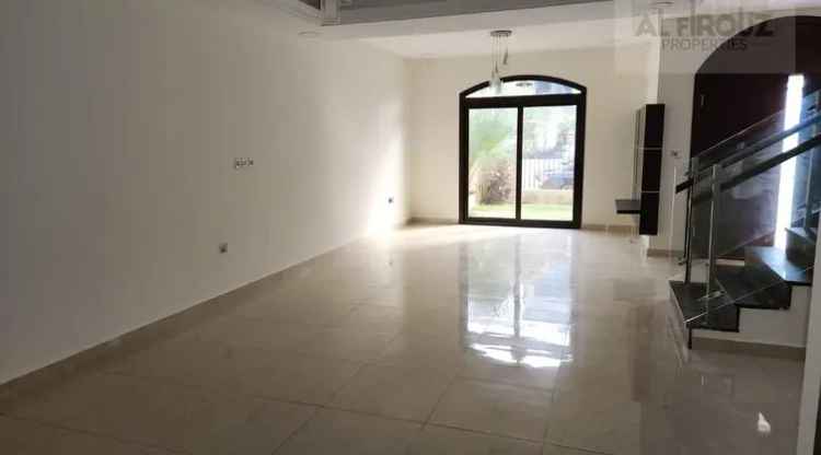 4 Bedroom 3800 Sq.Ft. Townhouse for Rent in JVC District 13, Jumeirah Village Circle (JVC), Dubai