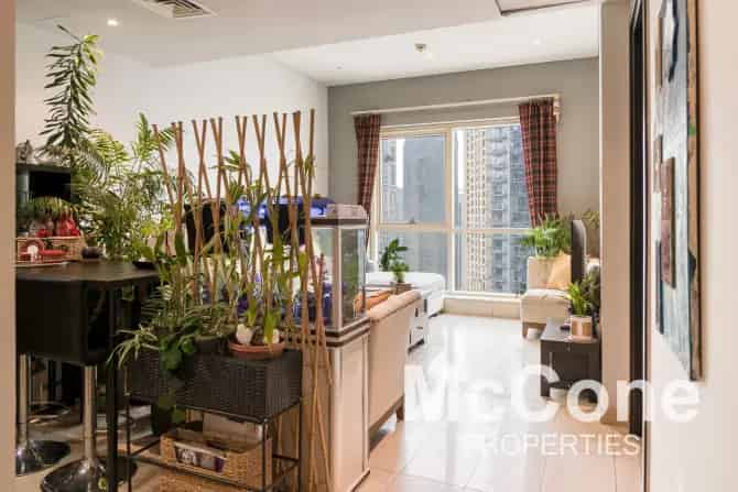 2 Bed Apartment For Sale in The Royal Oceanic