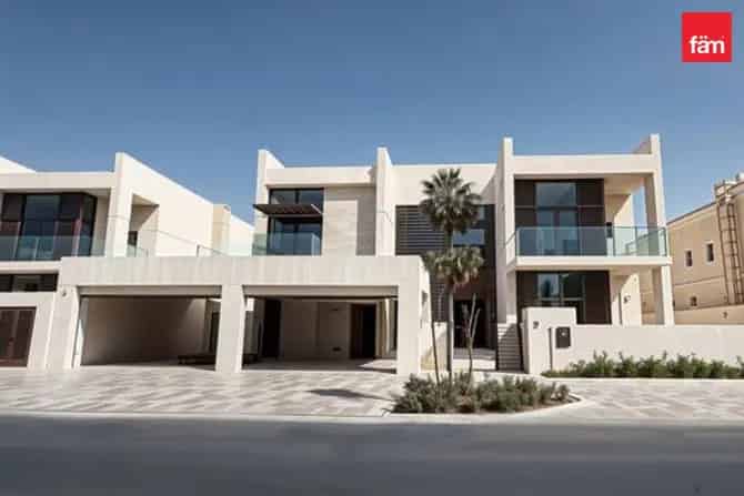 6 Bed Villa To Rent in District One