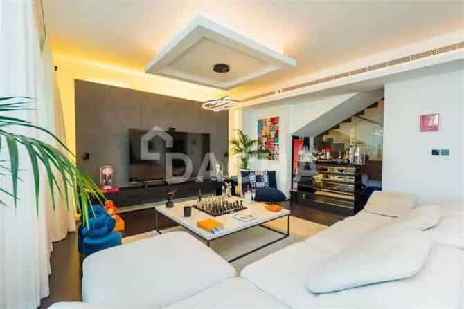 3 Bed Penthouse For Sale in The Torch