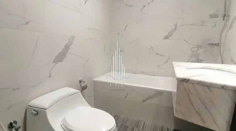 Rent 2 Bedroom Apartment in Hamdan Street Abu Dhabi with Modern Amenities