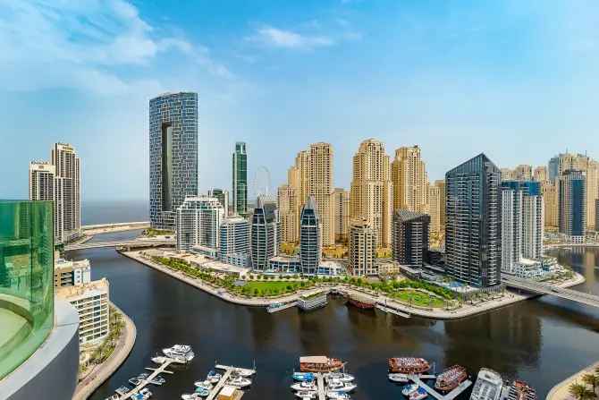 5 Bed Penthouse For Sale in Marina Star