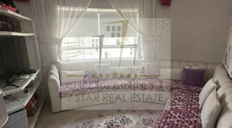 3 Bedroom 1650 Sq.Ft. Apartment for Sale in Al Khan, Sharjah