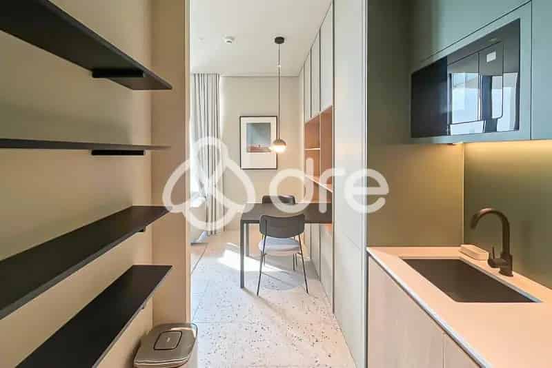 Rent 1 Bedroom Apartment in Upside, Business Bay, Dubai with Amenities