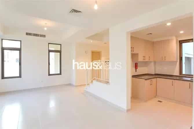 3 Bed Villa To Rent in Mira Oasis 1
