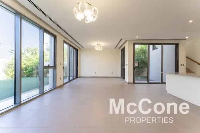 4 Bed Villa To Rent in Sidra 2