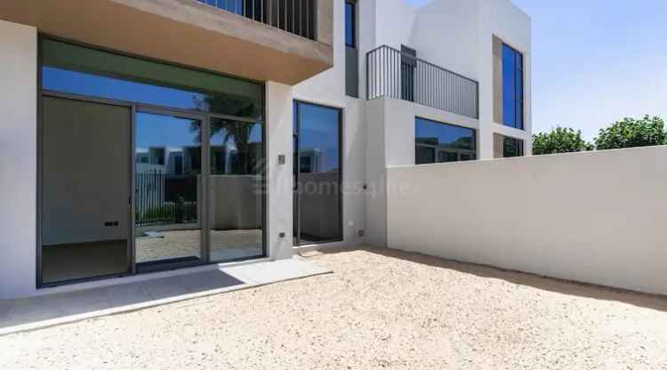 Rent 3 Bedroom Townhouse in Arabian Ranches 3 Dubai with Garden and Pool Access